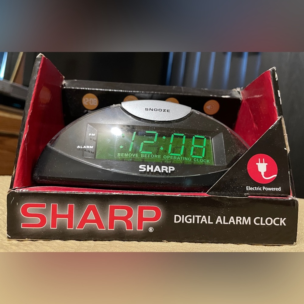 SHARP ELECTRIC DIGITAL ALARM CLOCK